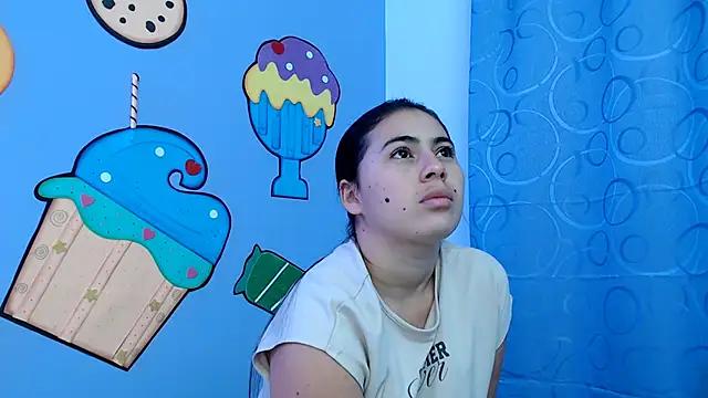 sweetfantacies18 from StripChat