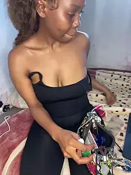 Sweetfinebabe from StripChat