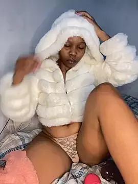 Sweetfinebabe from StripChat