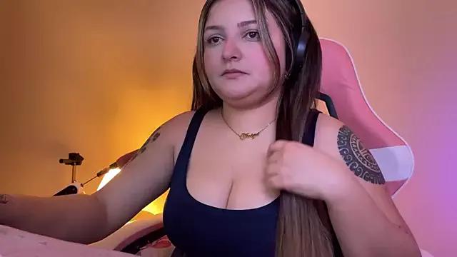 SweetFoxEyes from StripChat
