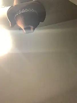 SweetHoneyBunz from StripChat