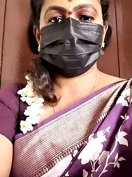 Sweetie_swetha37 from StripChat is Freechat