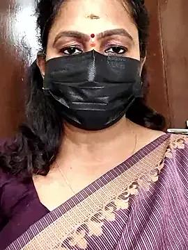 Sweetie_swetha37 from StripChat is Freechat