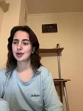 SweetieKendl from StripChat