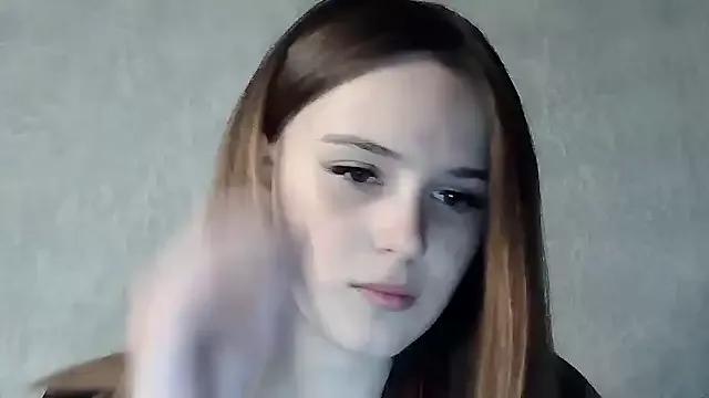 SweetLoraa from StripChat