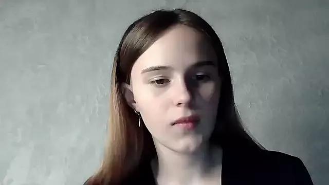 SweetLoraa from StripChat