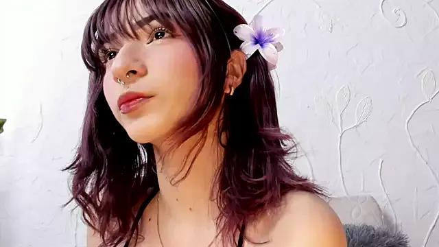 sweetmilk2006 from StripChat