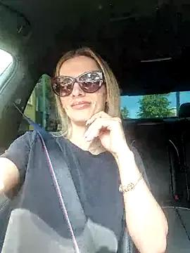 SweetMonicaUK from StripChat