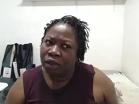 SWEETPRCIOUS30 from StripChat