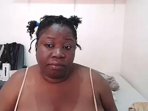 SWEETPRCIOUS30 from StripChat