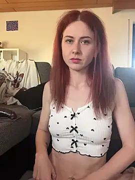 SweetSeraphine from StripChat