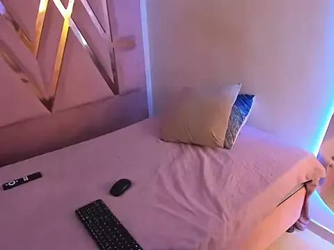 sweetsofasm from StripChat is Freechat