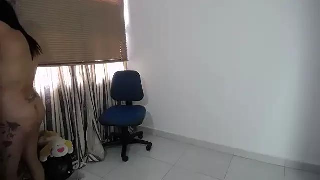 Sweett_Anya from StripChat