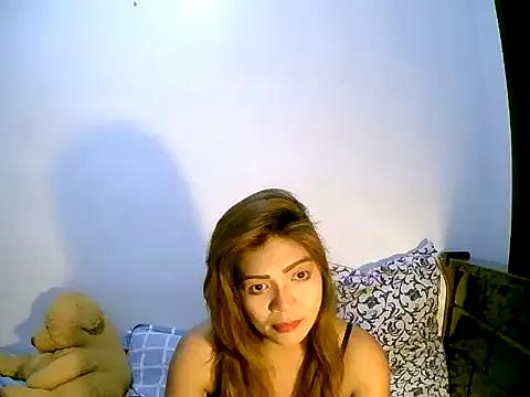 sweetvirginia01 from StripChat