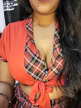 Sweety2003 from StripChat