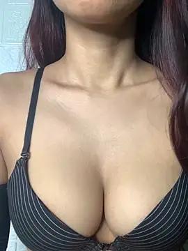 Sweety_008 from StripChat