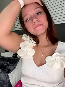 Explore our live girls sluts from our Custom and Multi clubs and checkout exclusive access to highly interactive content, such as shape, hair, titties, pussy type and many more.
