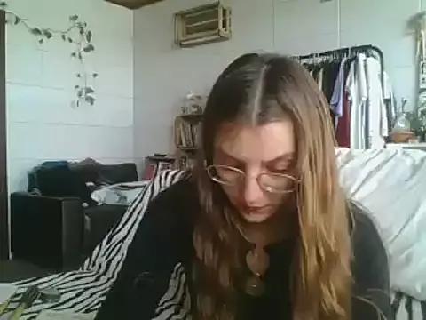 SweetyBabyDemon from StripChat