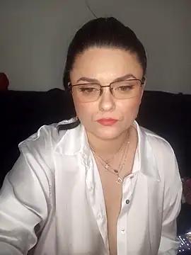 Explore our live girls sluts from our Custom and Multi clubs and checkout exclusive access to highly interactive content, such as shape, hair, titties, pussy type and many more.
