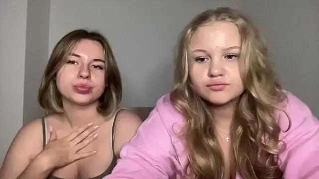Explore our live girls sluts from our Custom and Multi clubs and checkout exclusive access to highly interactive content, such as shape, hair, titties, pussy type and many more.