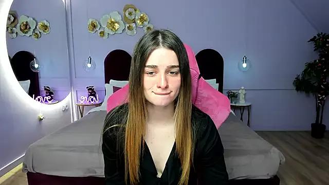 SweetyLicky from StripChat is Freechat
