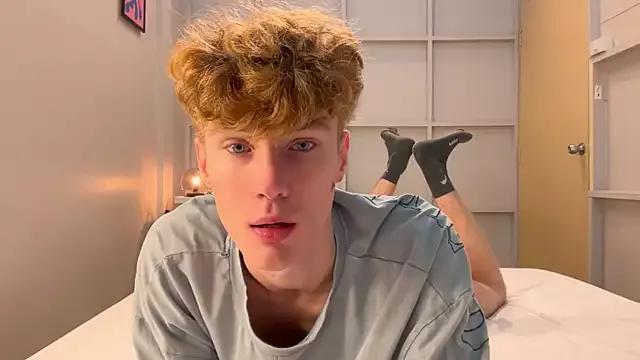 swoopyboy from StripChat