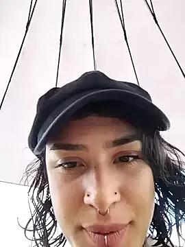 taaylor33 from StripChat