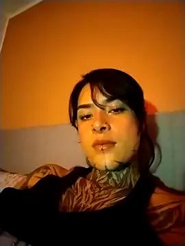 taaylor33 from StripChat