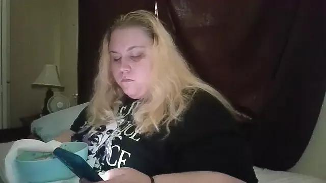 Tabbycat27 from StripChat is Freechat