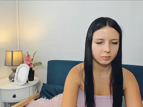 TaliaAdorable from StripChat is Freechat