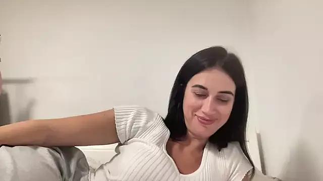 Talyo19 webcams show profile image 