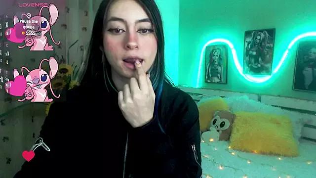 Tamara_wristt from StripChat