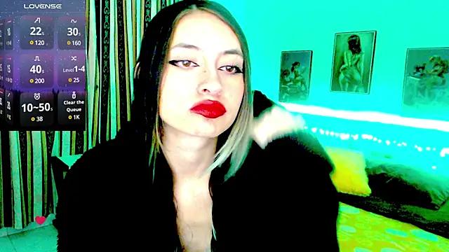 Tamara_wristt from StripChat