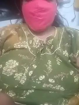 TAMIL_ELAKKIYA from StripChat is Freechat
