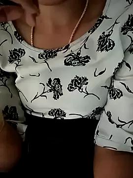 Tamil_Sreesha from StripChat is Freechat