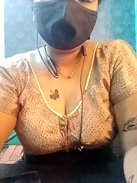 tamil_Vennila from StripChat is Freechat
