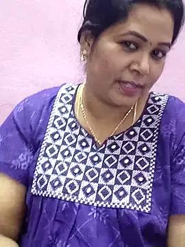 tamilaruvi from StripChat is Freechat