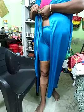 TamilSelviRoja from StripChat is Freechat