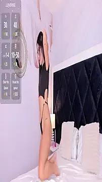 Explore our live girls sluts from our Custom and Multi clubs and checkout exclusive access to highly interactive content, such as shape, hair, titties, pussy type and many more.