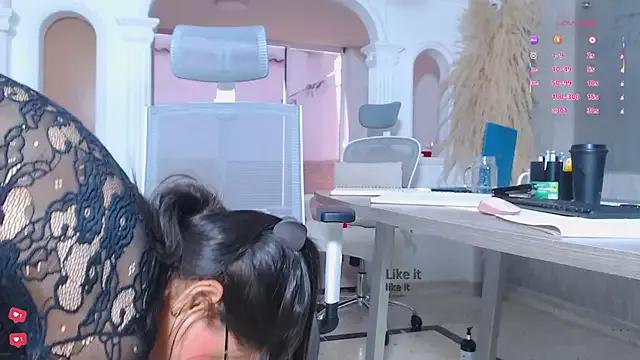 Tammy_soon from StripChat is Freechat