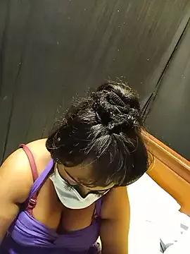 Tani_baby from StripChat is Freechat