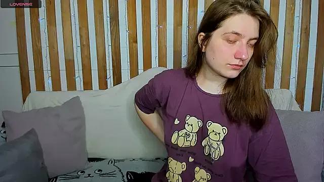 Tara_Grainn from StripChat is Freechat