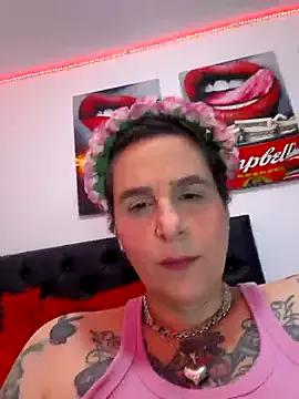Taraa_Fox from StripChat