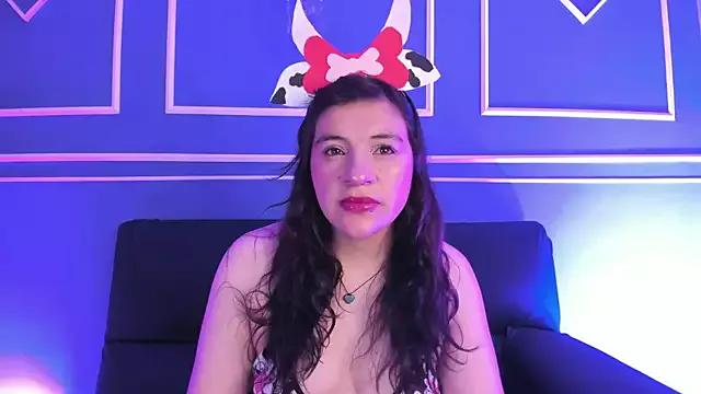 TaraTaylorr from StripChat is Freechat