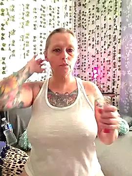 Tasty_Tammy from StripChat is Freechat