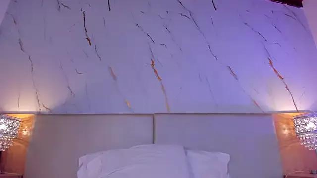 Tatiaana_Millerr from StripChat is Freechat