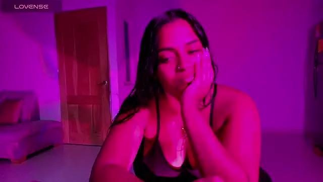 tatiana_10 from StripChat