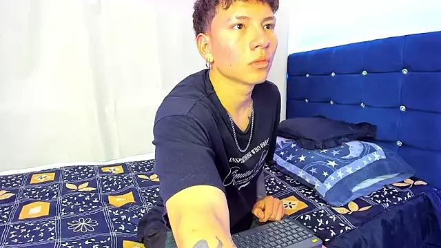 Tatiiana_n_Damiian from StripChat