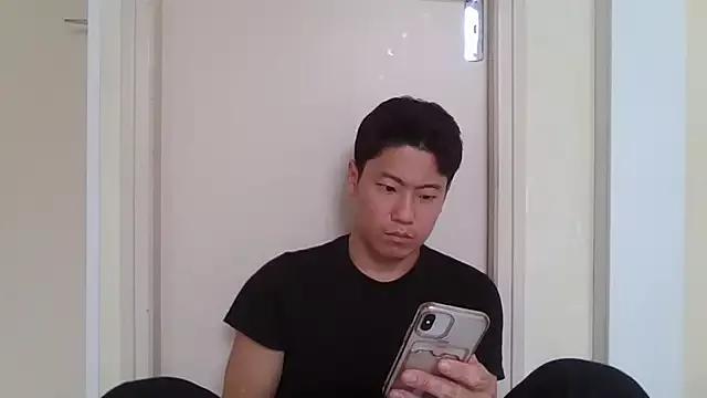 tatsu800 from StripChat