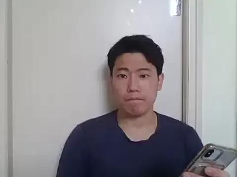 tatsu800 from StripChat